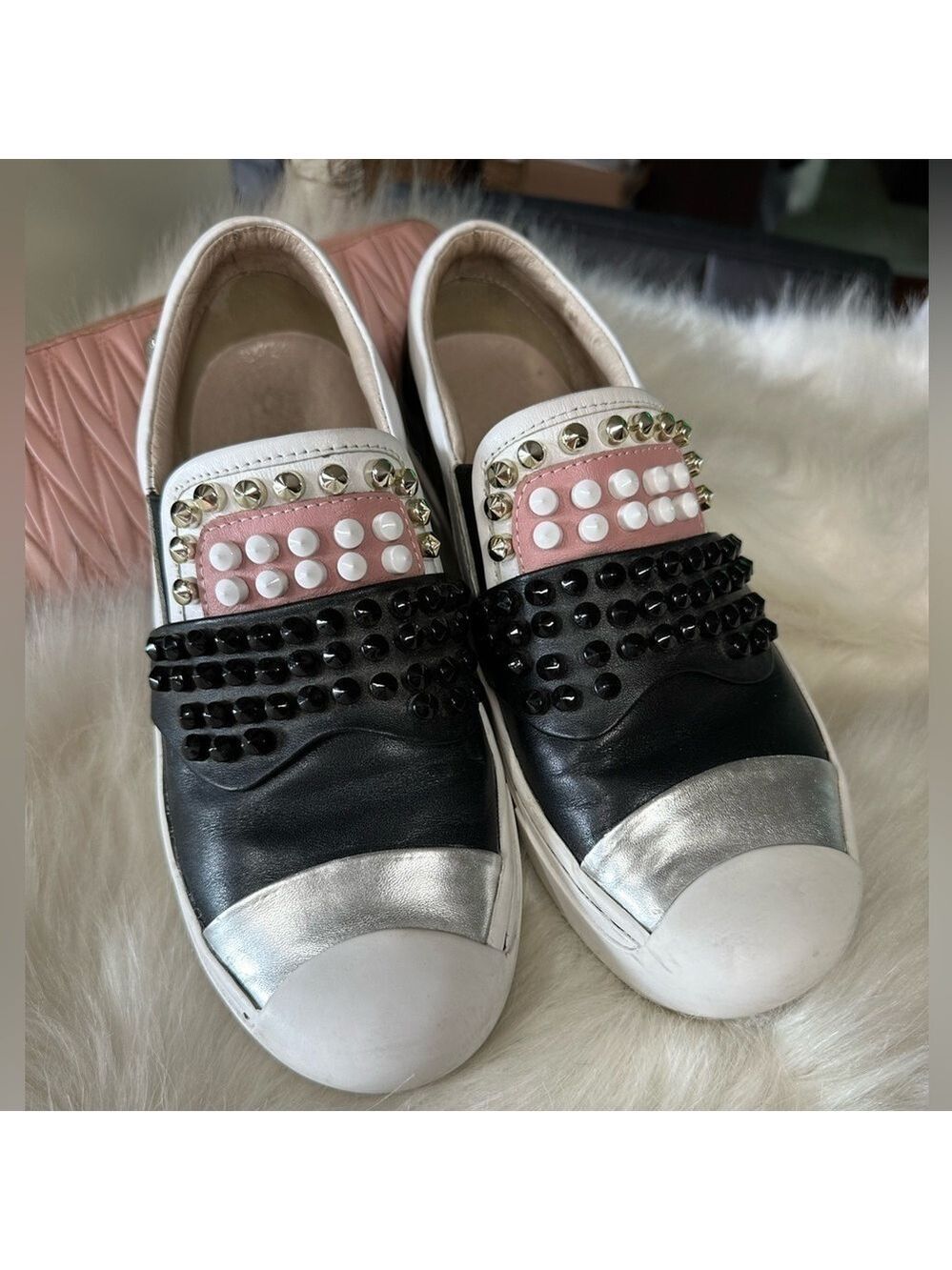 FENDI KARLITO STUDDED LEATHER SLIP ON SNEAKERS WOMENS 37 7 DESIGNER RARE - Picture 11 of 12